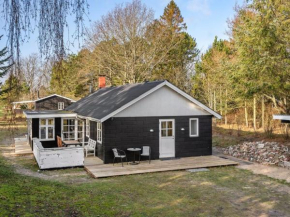 Holiday Home Marise - from the sea by Interhome Hals